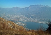 21 vista su Lecco, il Resegone e il Due Mani....